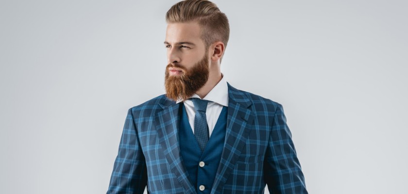 Modello con la barba lunga – Moda 2022 per una barba perfetta